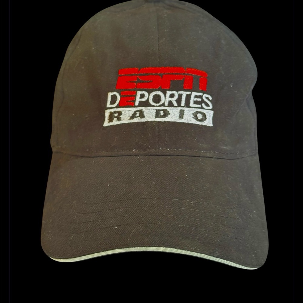 ESPN Deportes Radio Black Cap